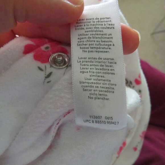 Baby Pink Floral bodysuit FULLY OPENS IN FRONT silver glittered fabric 3mts - Picture 5 of 8